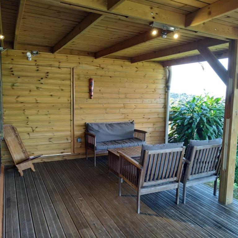 Lounge des hauts 3 maisons à L'étang-Salé sans vis à vis avec vue panoramique Océan et Montagne Extérieur photo